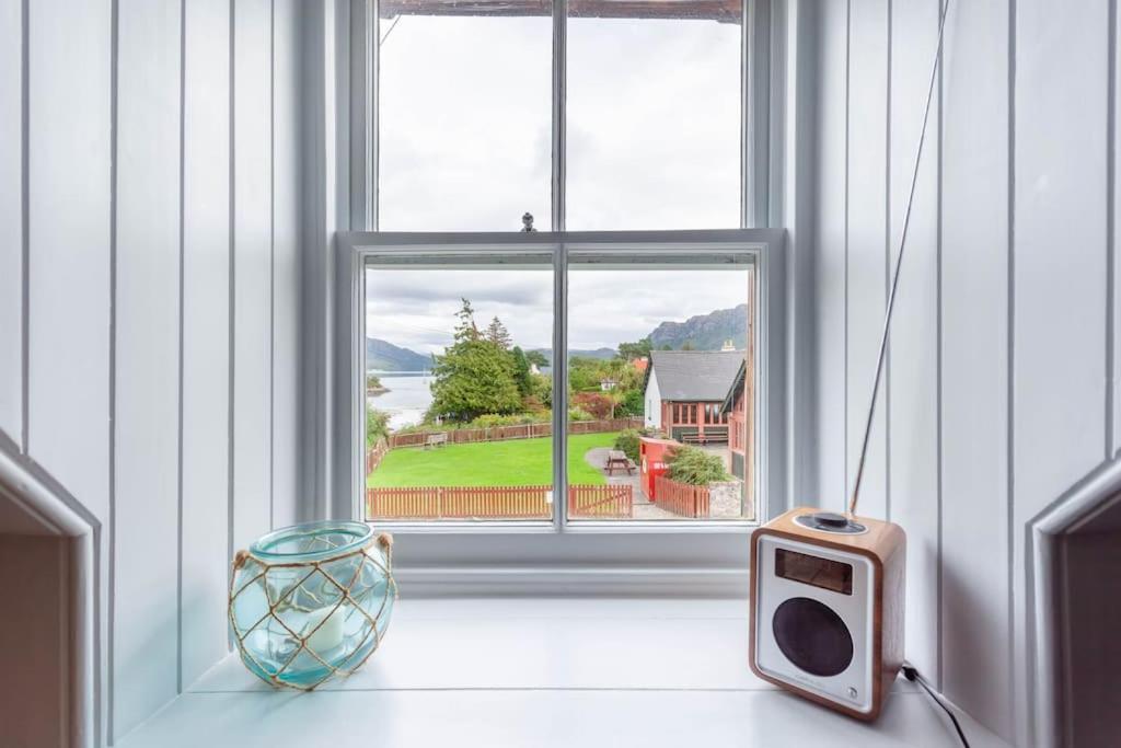 Plockton Sea View Apartment Bagian luar foto