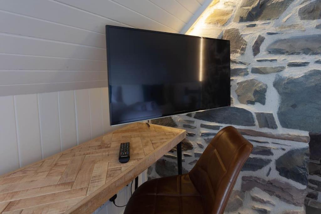 Plockton Sea View Apartment Bagian luar foto